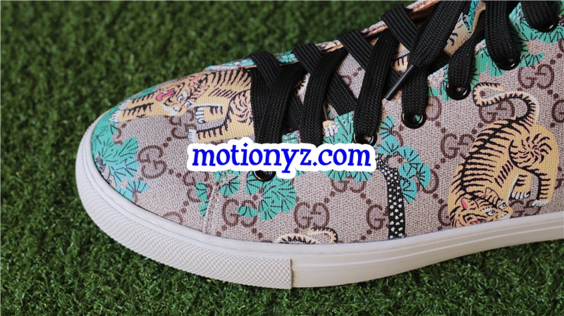 Brand Sneaker High Top Tiger Pattern